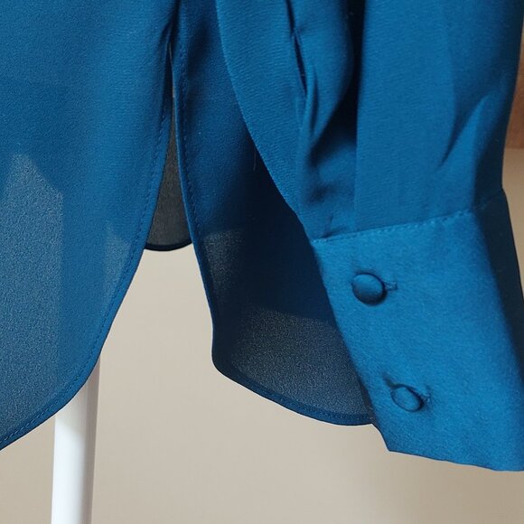 Rose & Olive Blue Blouse Sz M - Picture 6 of 8